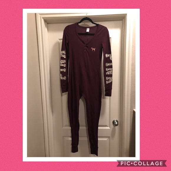 Victoria's Secret pink sequin Christmas size small - Picture 2 of 7